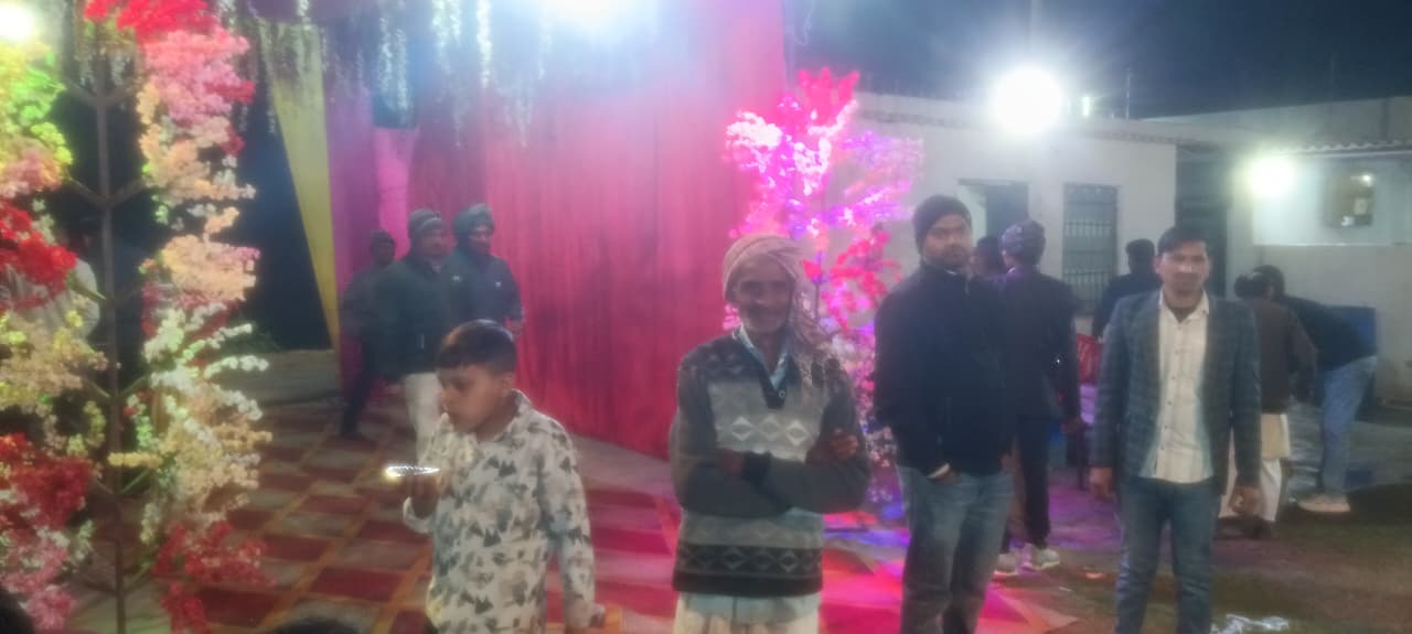 Illuminated decor